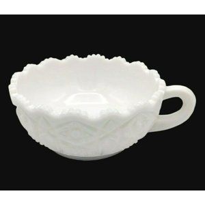 L.E. Smith Pressed Milk Glass Heritage Nappy Bowl With Handle Vintage 5.5 Inch